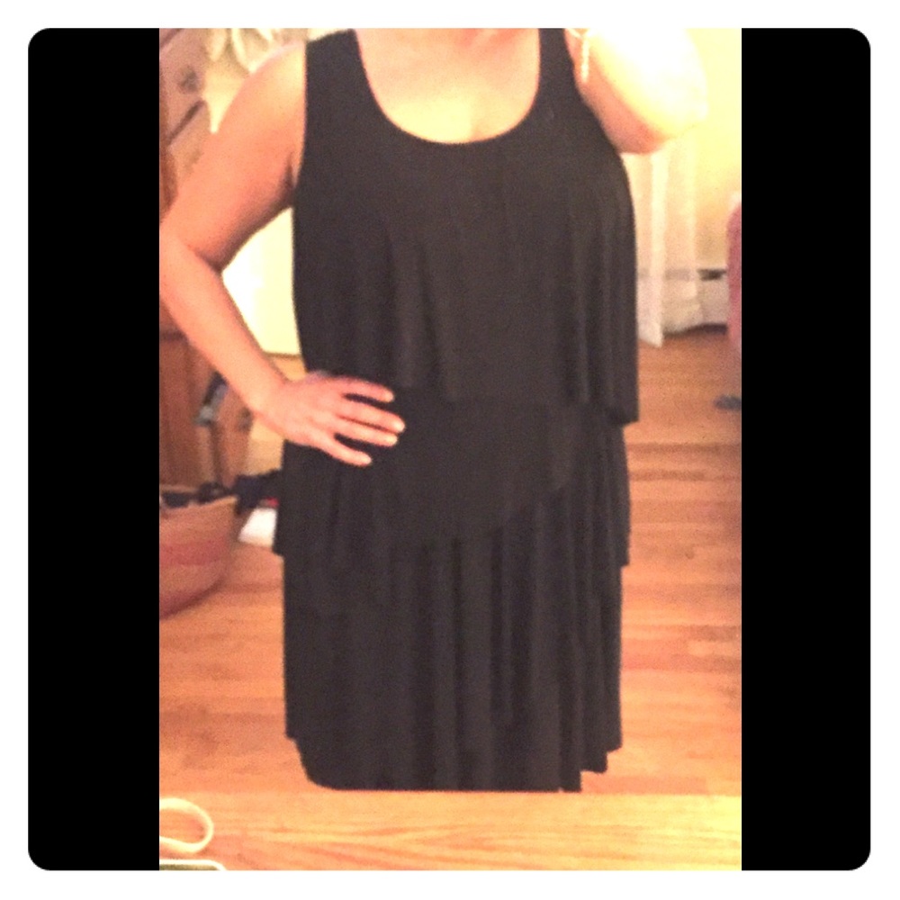 Black tiered dress